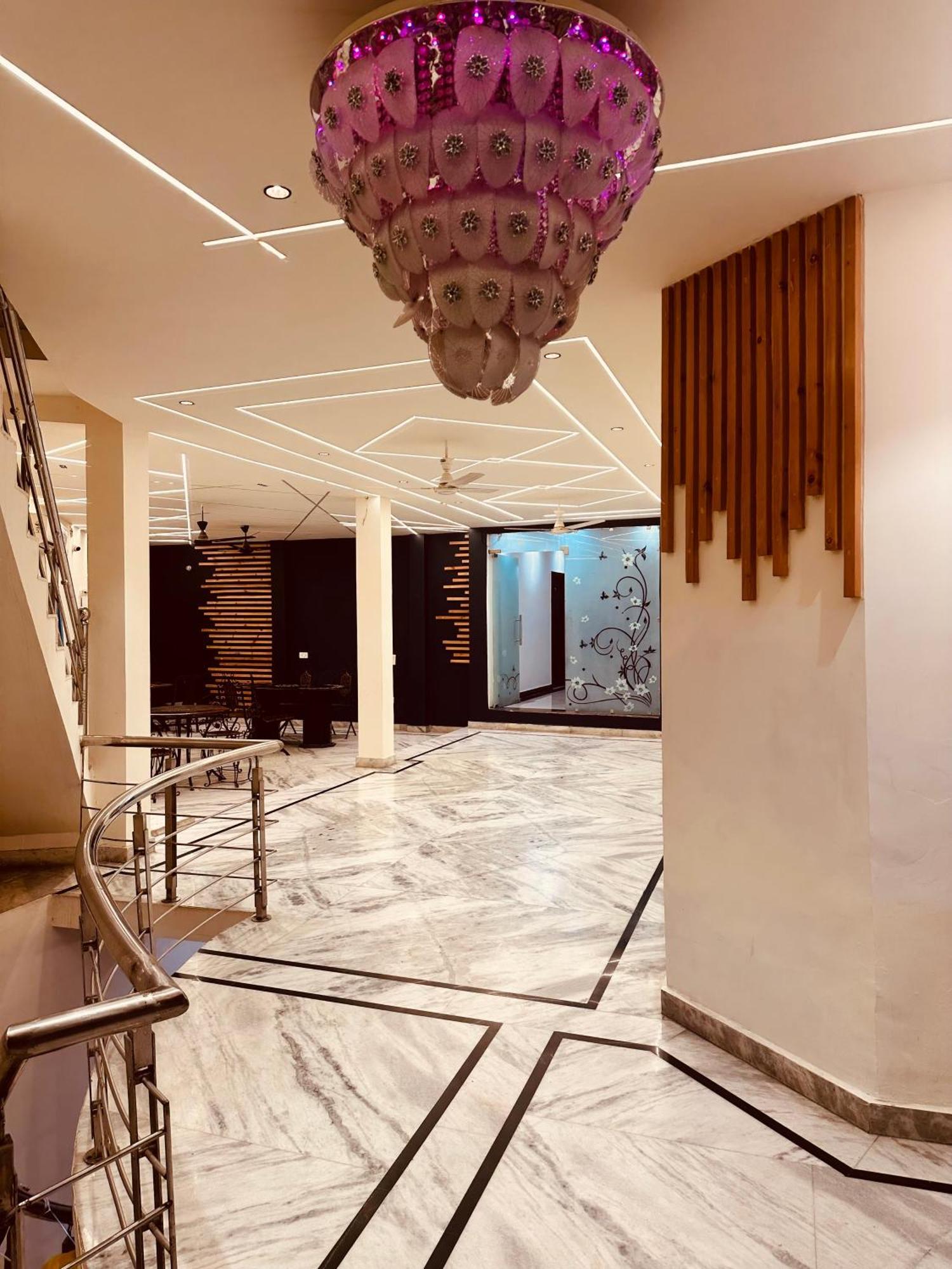 Taj Castle A Boutique Homestay Agra  Zewnętrze zdjęcie